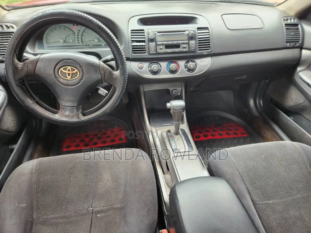 Toyota Camry 2004 Red