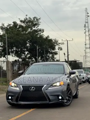 Lexus IS 300 AWD 2017 Gray