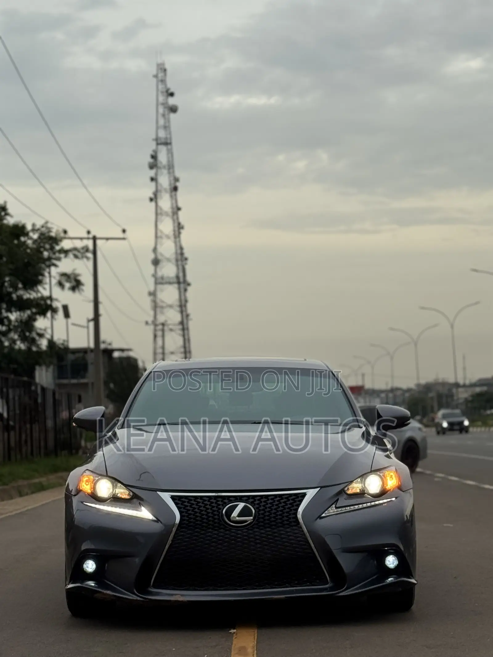 Lexus IS 300 AWD 2017 Gray