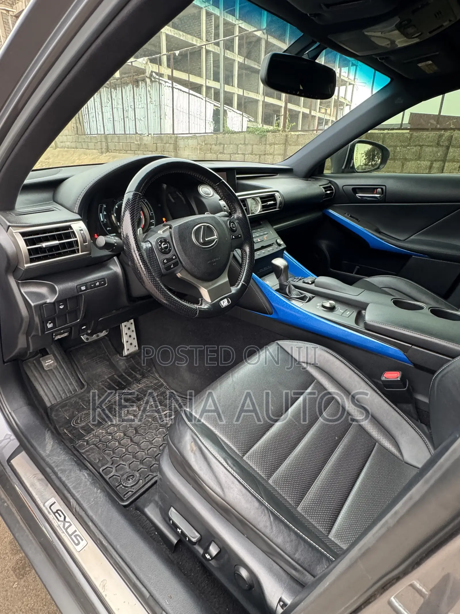 Lexus IS 300 AWD 2017 Gray