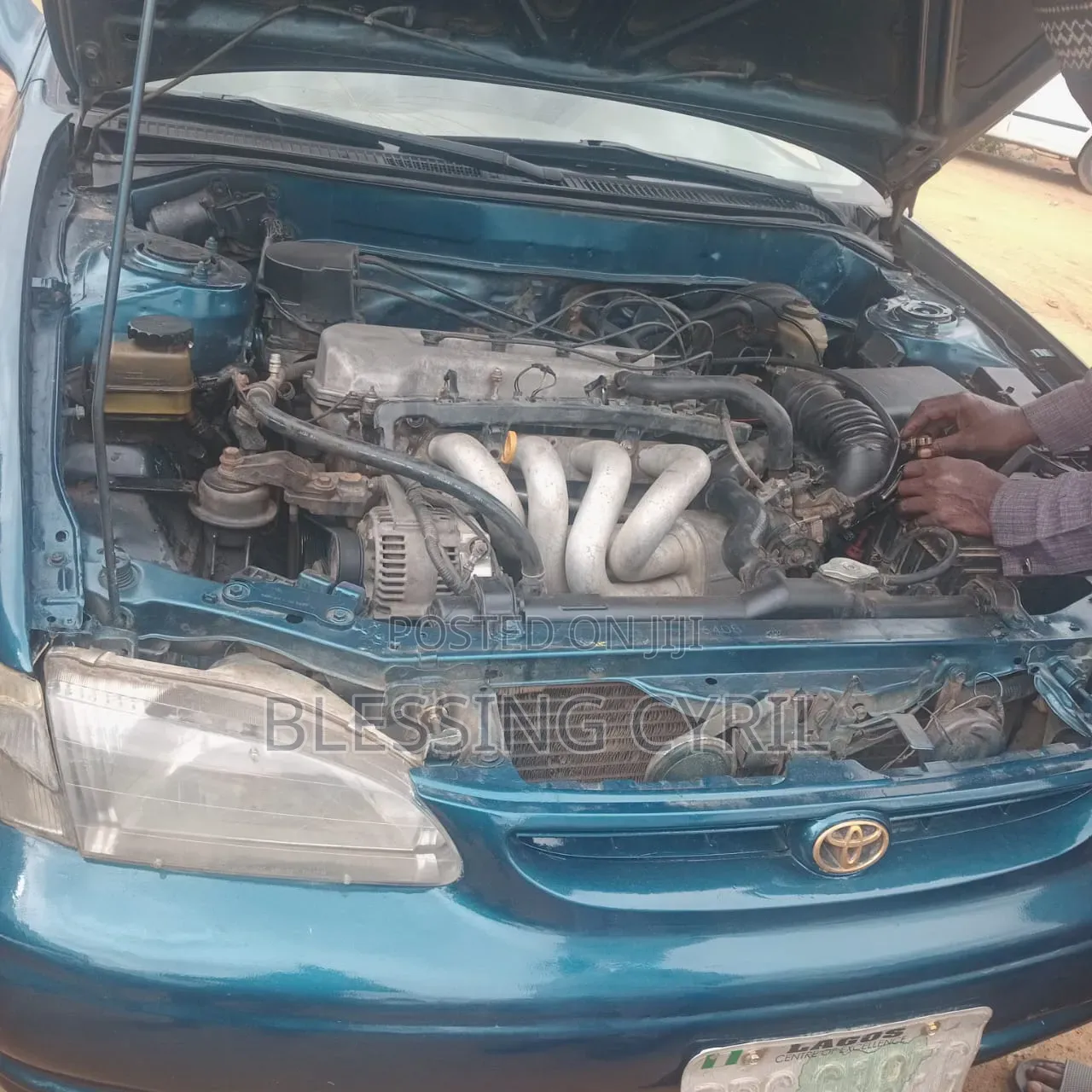 Car 2000 Green