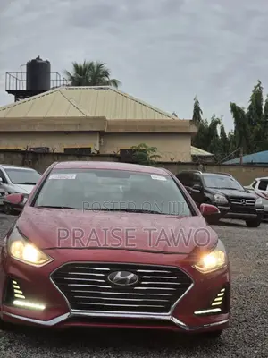 Hyundai Sonata 2018 Red