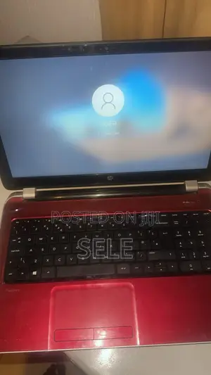 New Laptop HP Pavilion 15-cs3063cl 8GB AMD HDD 750GB