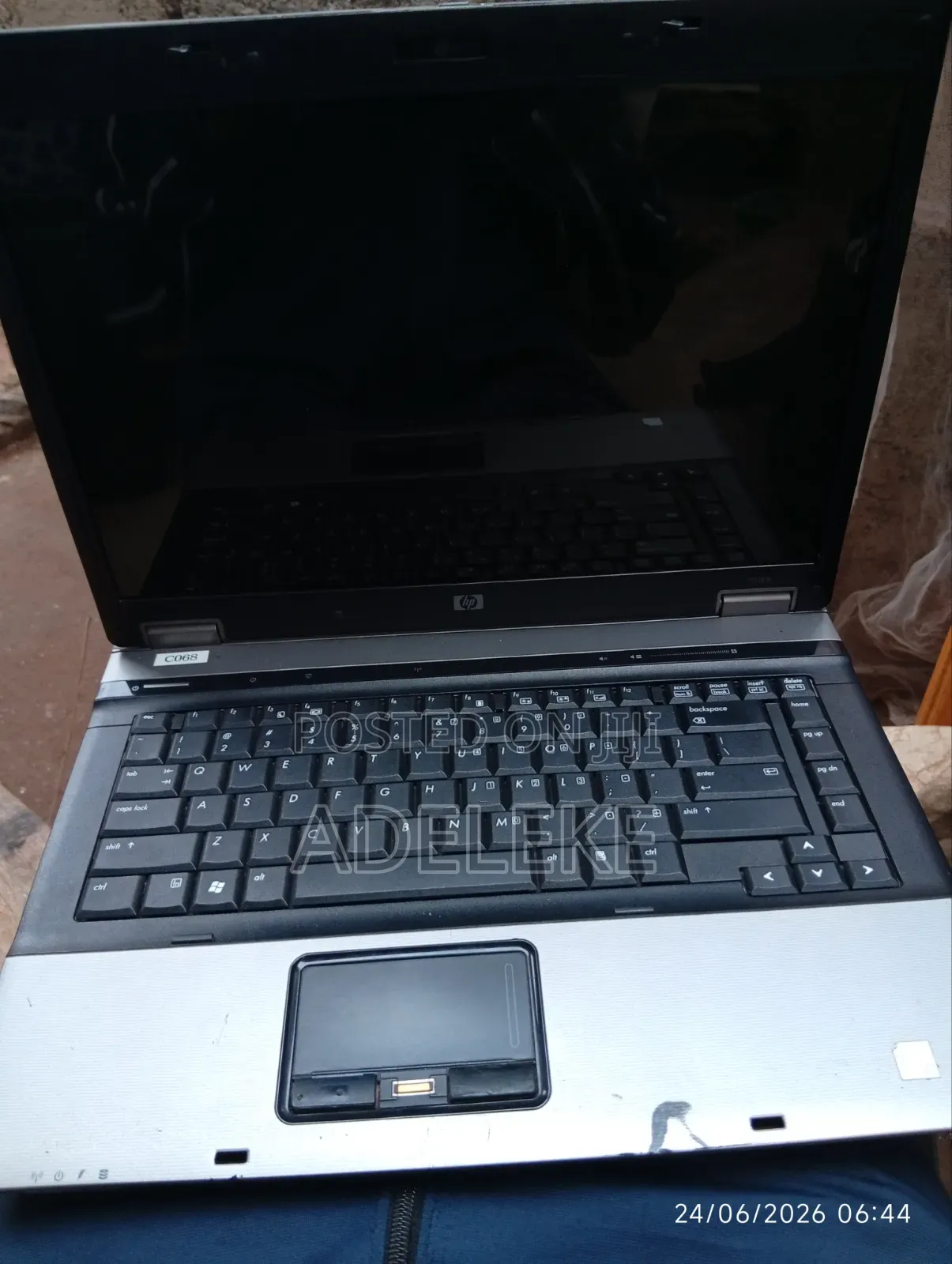 Laptop HP 3GB Intel HDD+SSD 256GB