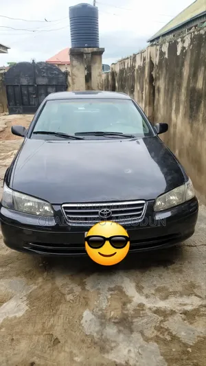 Toyota Camry XLE 4dr Sedan (2.4L 4cyl 4A) 2002 Black