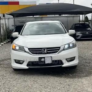 Honda Accord 2013 White