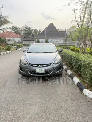 Hyundai Elantra Limited Sedan FWD (1.8L 4cyl 6A) 2013 Gray
