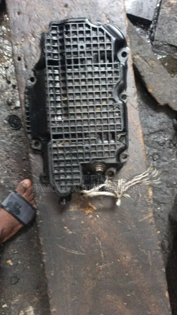 Engine Sump Infinity Q50