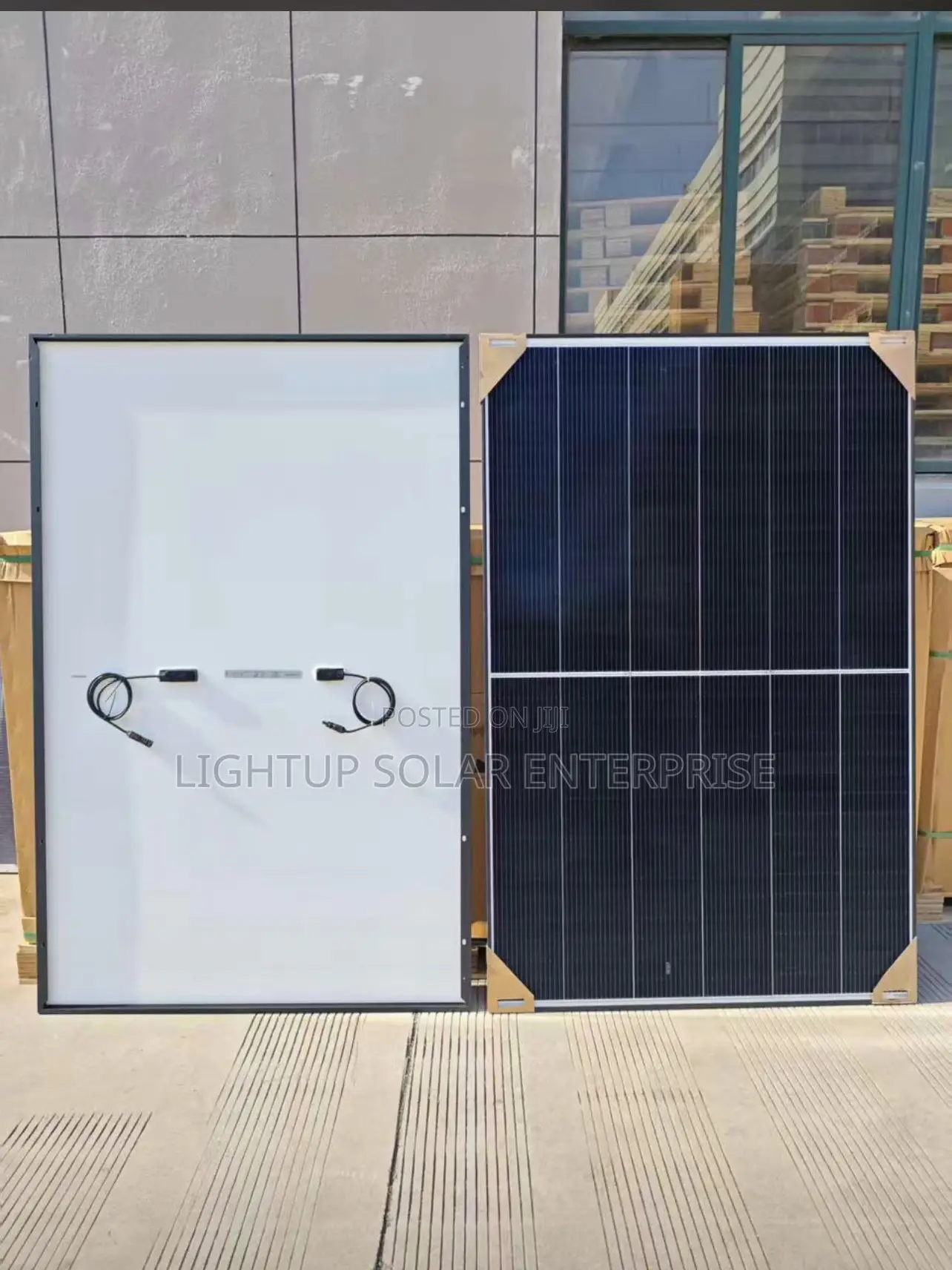 Jinko 550w Half-Cut Monocrystalline Solar Panel