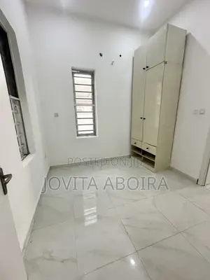 1bdrm Shared Apartment in Canal West Estate., Osapa london for rent