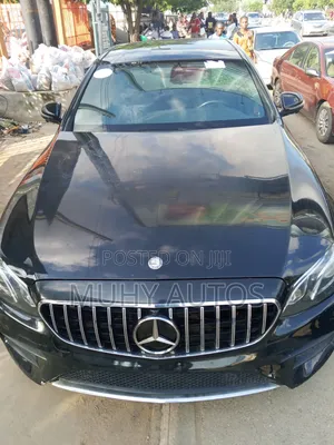 Mercedes-Benz E300 2017 Black
