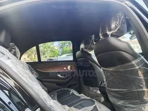 Mercedes-Benz E300 2017 Black