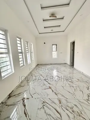 1bdrm Shared Apartment in Canal West Estate., Osapa london for rent