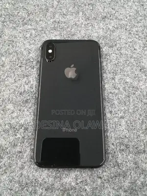 Apple iPhone X 64 GB Black