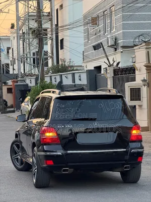 Mercedes-Benz GLK-Class 2010 Black
