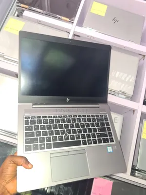 Laptop HP ZBook Studio G5 8GB Intel Core i7 SSD 256GB