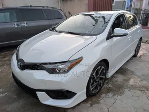 Toyota Corolla 2017 White