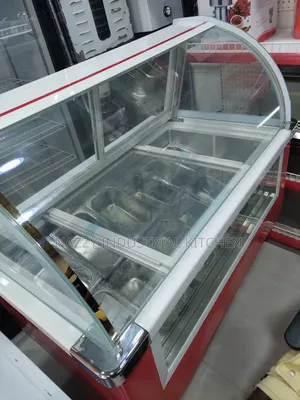 Ice Cream Display Red