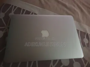 Laptop Apple MacBook 2014 8GB Intel Core i5 SSD 256GB