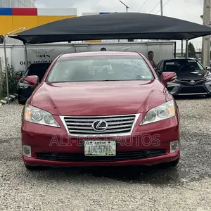 Lexus ES 350 2011 Maroon