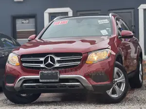 Mercedes-Benz GLC-Class 2017 Red