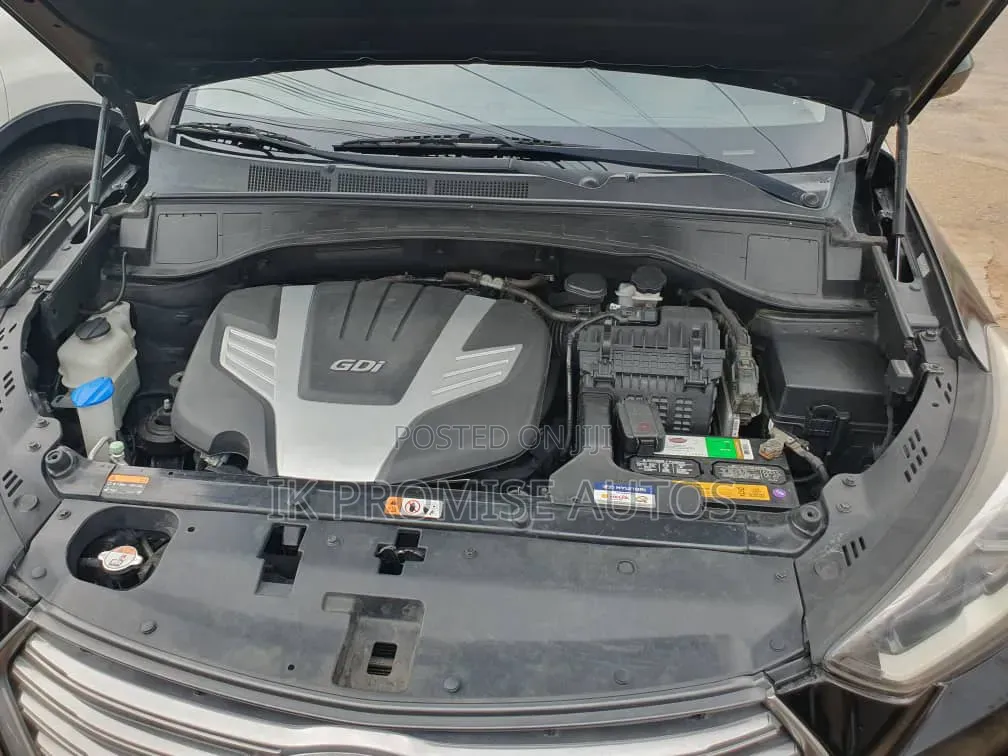 Hyundai Santa Fe 2018 Black