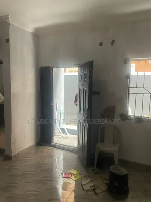 2bdrm Apartment in Moshalashi, Igando / Ikotun/Igando for rent