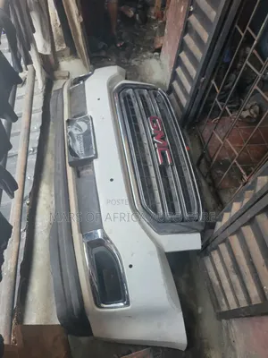 Front Bumper GMC Yukon 2015