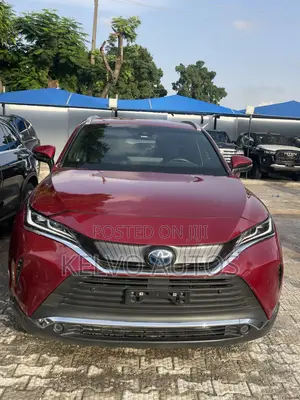 Toyota Venza 2022 Red