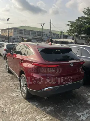 Toyota Venza 2022 Red