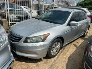 Honda Accord 2011 Silver