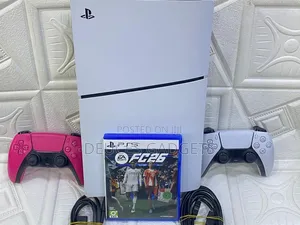 Ps 5 Slim + 2pads + 2cds