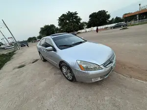 Honda Accord 2.0 Comfort 2007 Silver
