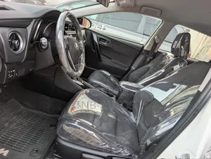 Toyota Corolla 2017 White