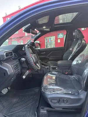 Toyota Tacoma TRD Off-Road Double Cab 4WD 5.0 ft. SB (Automatic) 2025