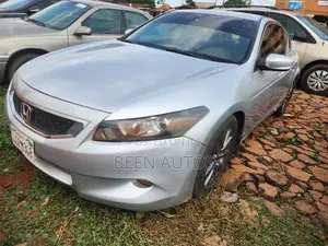 Honda Accord 2009 Silver