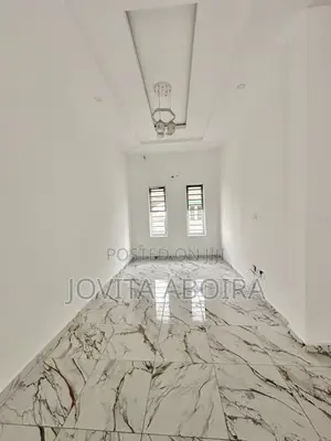 1bdrm Shared Apartment in Canal West Estate, Osapa london for rent