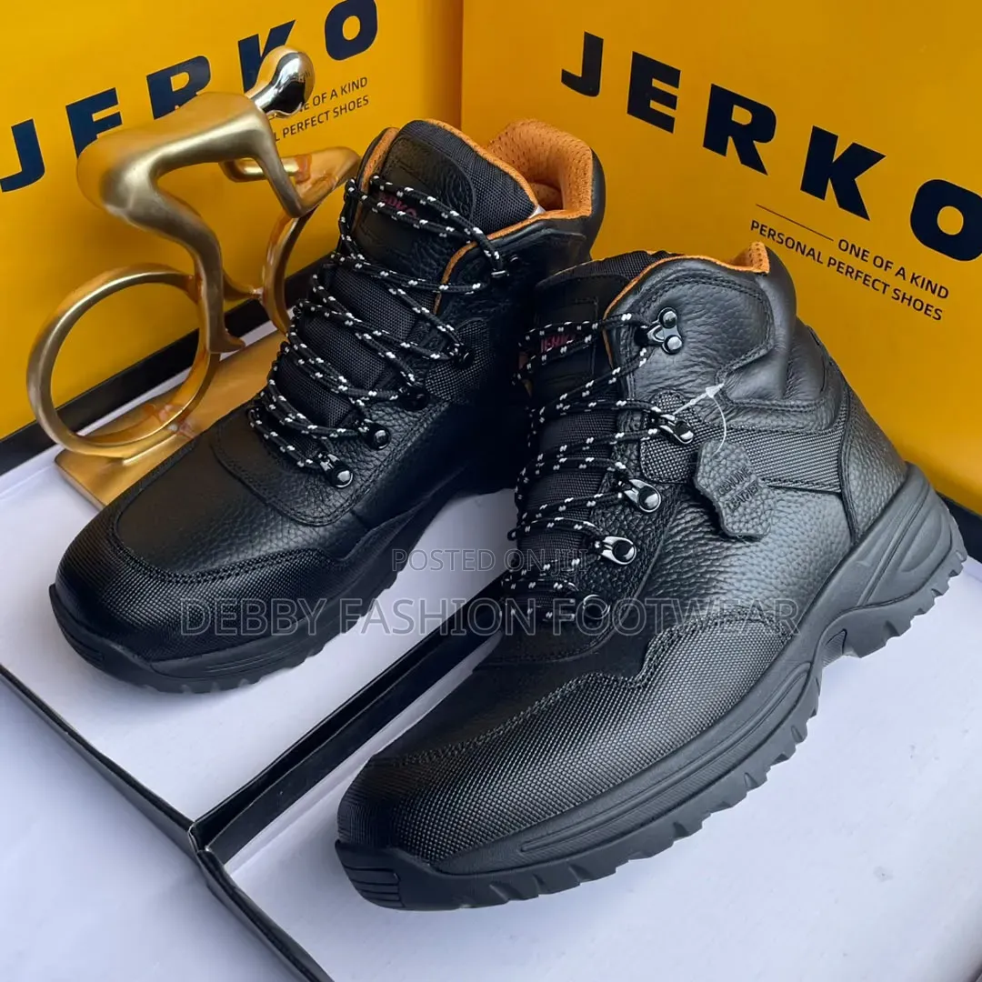 High-Quality Safety Boots Sizes: 38–46
