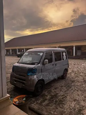 Manual Mini Bus
