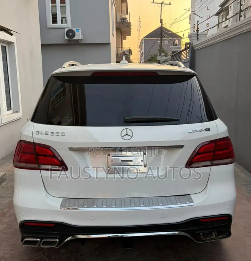 Mercedes-Benz M Class 2013 White