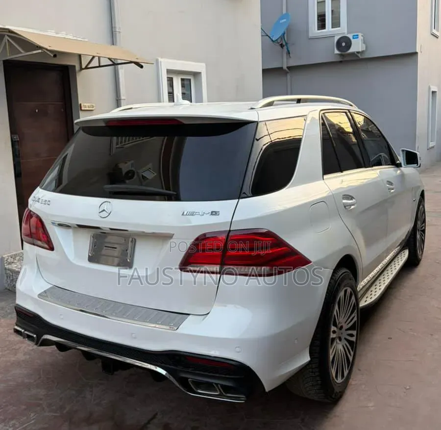 Mercedes-Benz M Class 2013 White