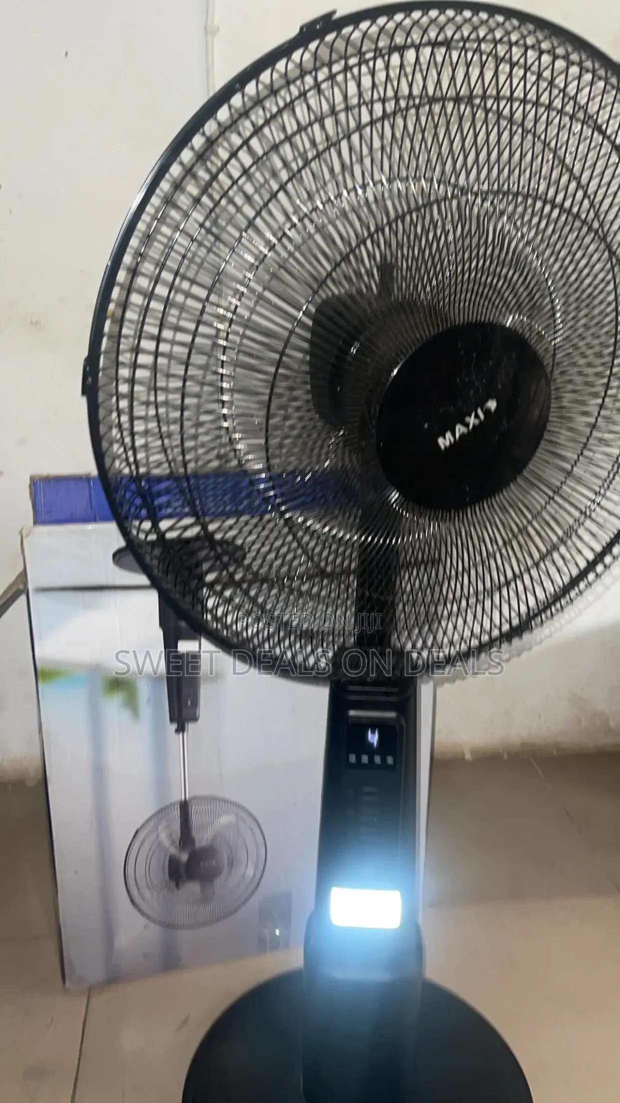 Maxi Rechargeable Fan