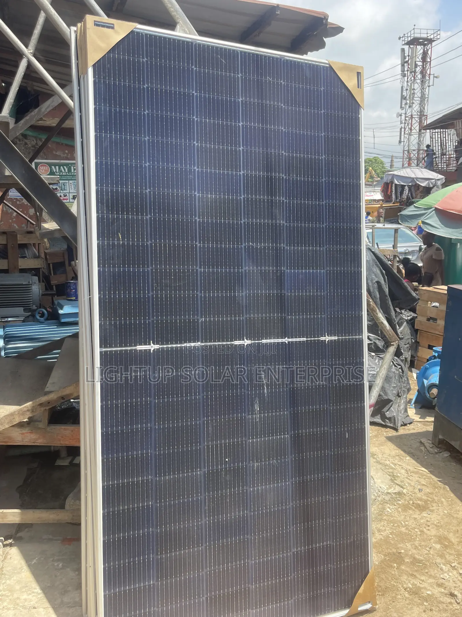 Jinko 650w a-Type Bifacial Solar Panel