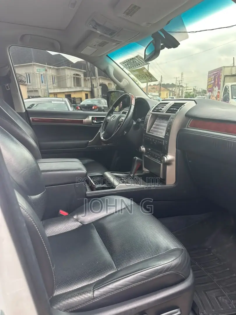 Lexus GX 460 Premium 2013 White