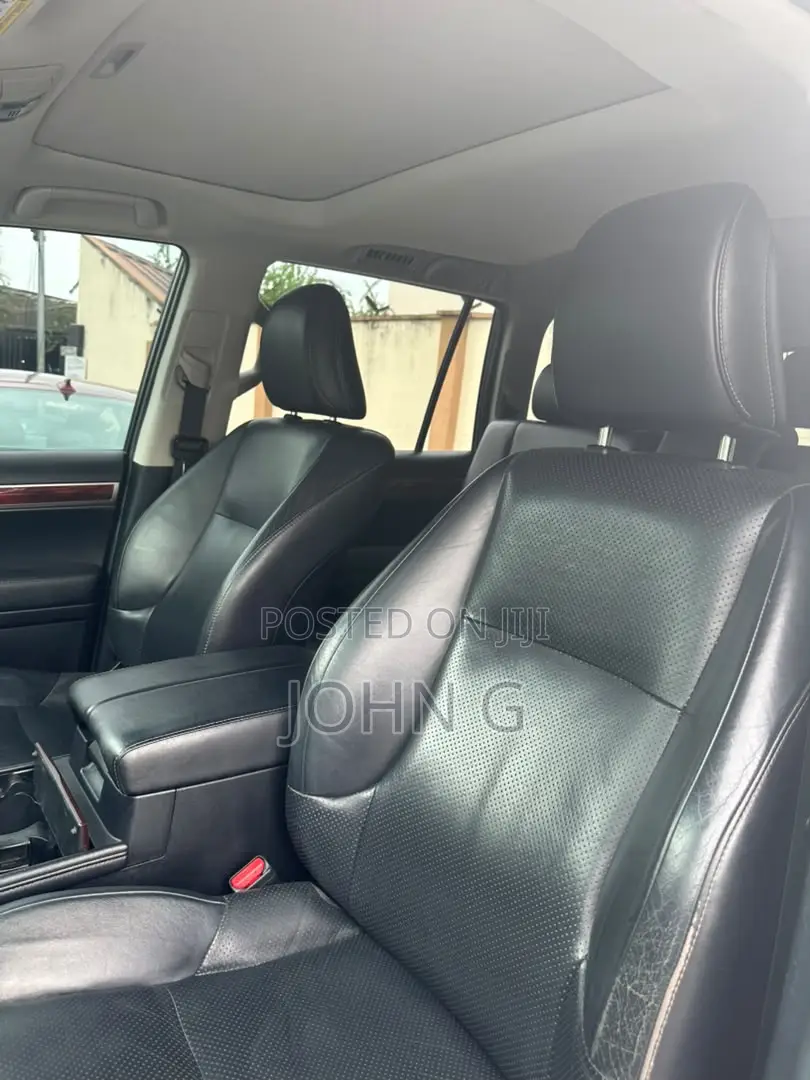 Lexus GX 460 Premium 2013 White