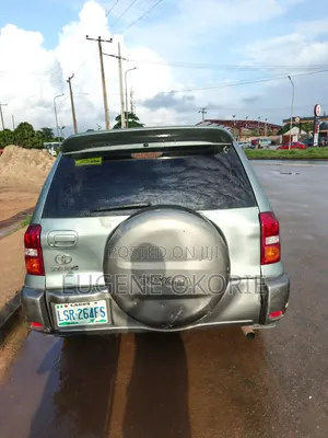 Toyota RAV4 2004 Silver