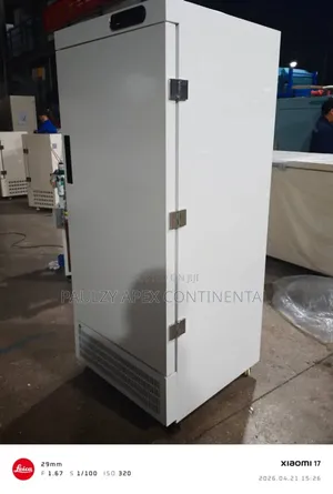 Vaccine / Lab Freezer (278 Litres)
