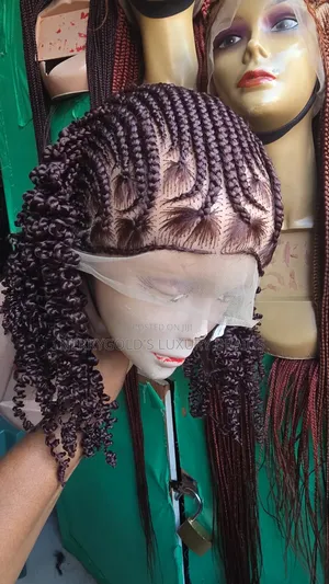 Stylish Brush Curls