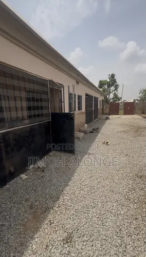 Furnished 6bdrm Block of Flats in New Site, Mararaba for sale