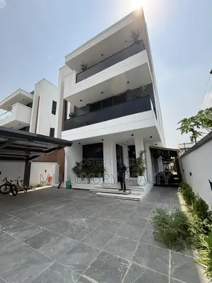 5bdrm Duplex in Lekki Phase 1 for rent